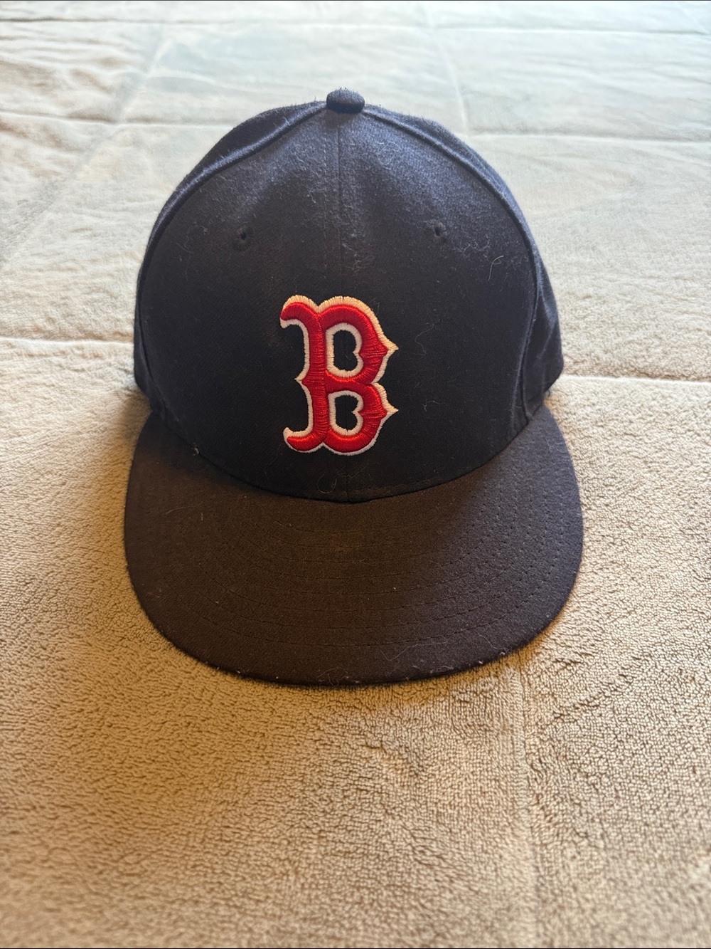 New Era Kids Boston Red Sox Navy Cap with Red & White Logo